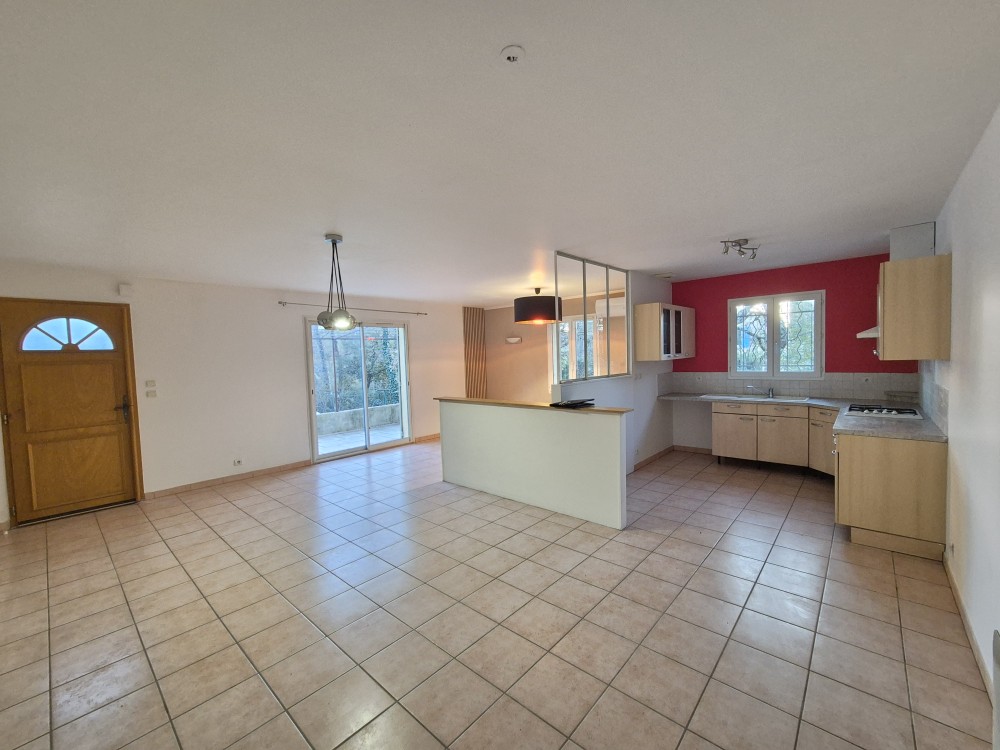 Maison Saint-Saturnin-lès-Apt (84490)