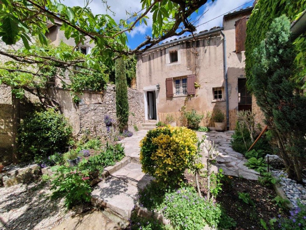 Location maison de village à Saint Martin de Castillon (84750)