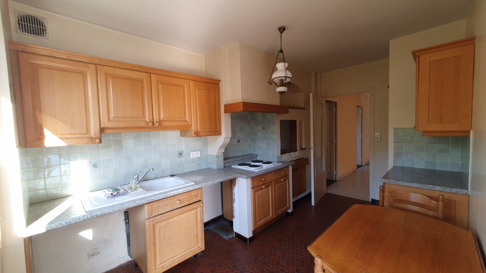 Appartement T5 Apt (84400)
