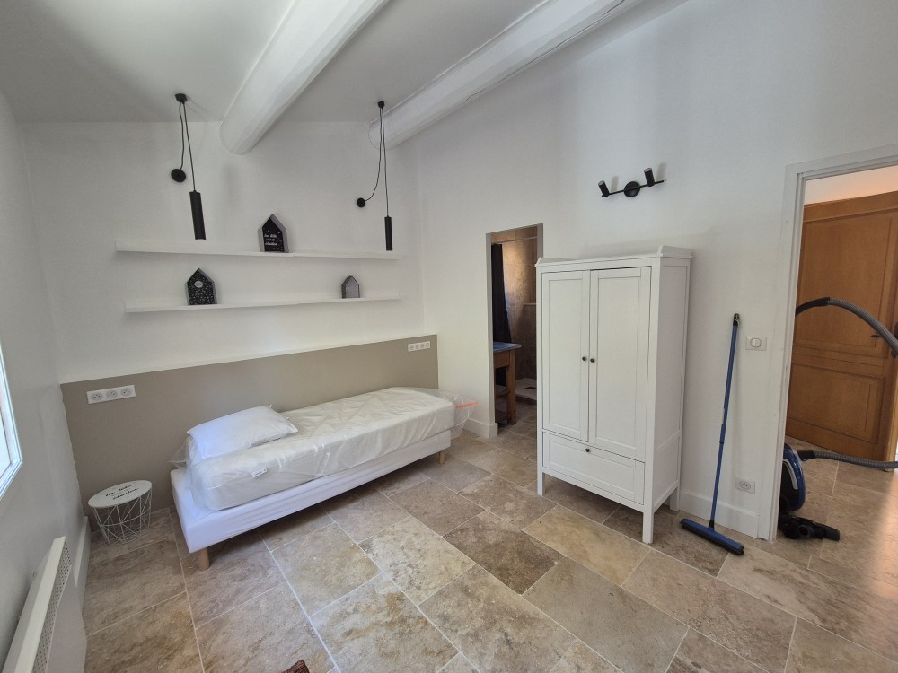 Location meublée Roussillon (84220)