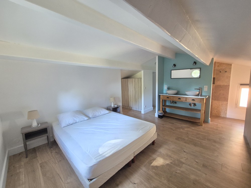 Location meublée Roussillon (84220)