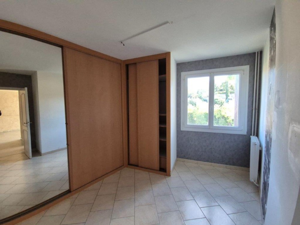 Appartement T4 Apt (84400)
