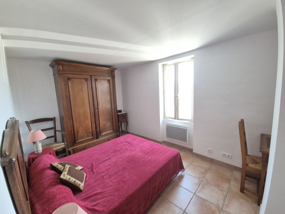 Location meublée Villars (84400)