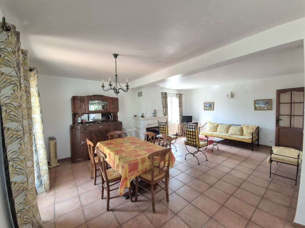 Location meublée Saint-Saturnin-lès-Apt (84490)