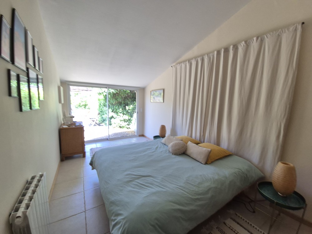 Location meublée Lacoste (84480)