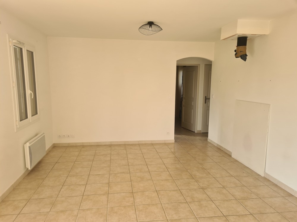 Maison Saint Pantaléon (84220)