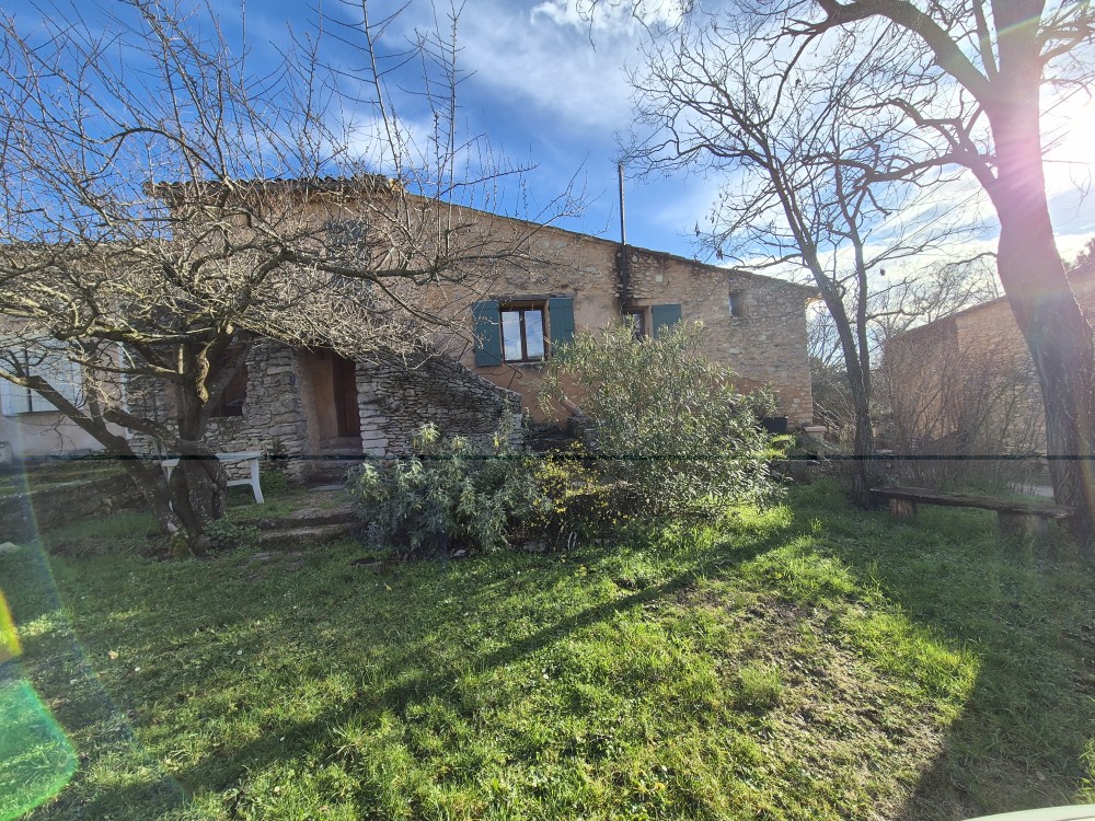 Maison Saint-Saturnin-lès-Apt (84490)