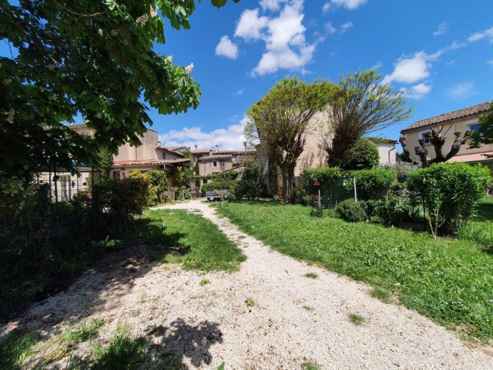 Location maison de village à Saint Martin de Castillon (84750)