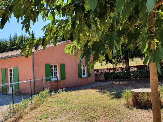 location  à Roussillon (84220)