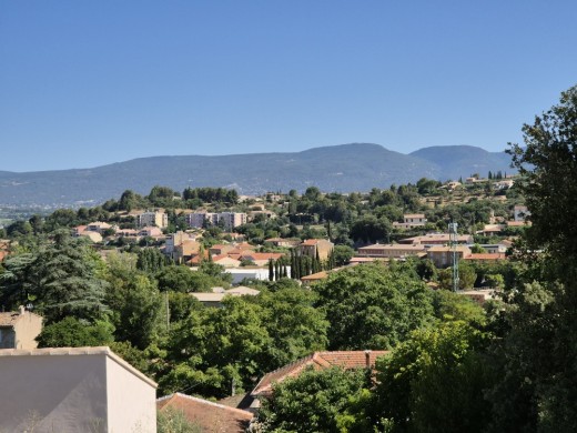 location  à Apt (84400)