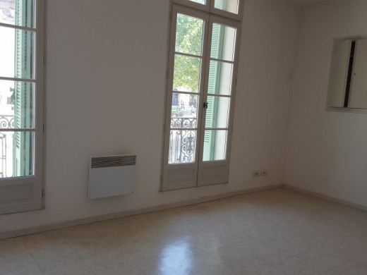 location Studio à Apt (84400)