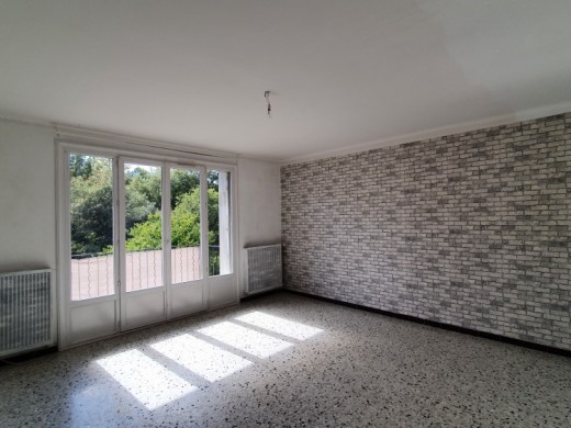 location Appartement T4 à Apt (84400)
